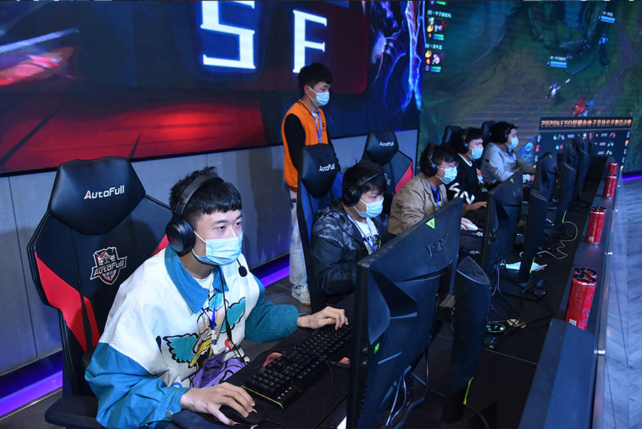 如果传球稍 如果传球稍