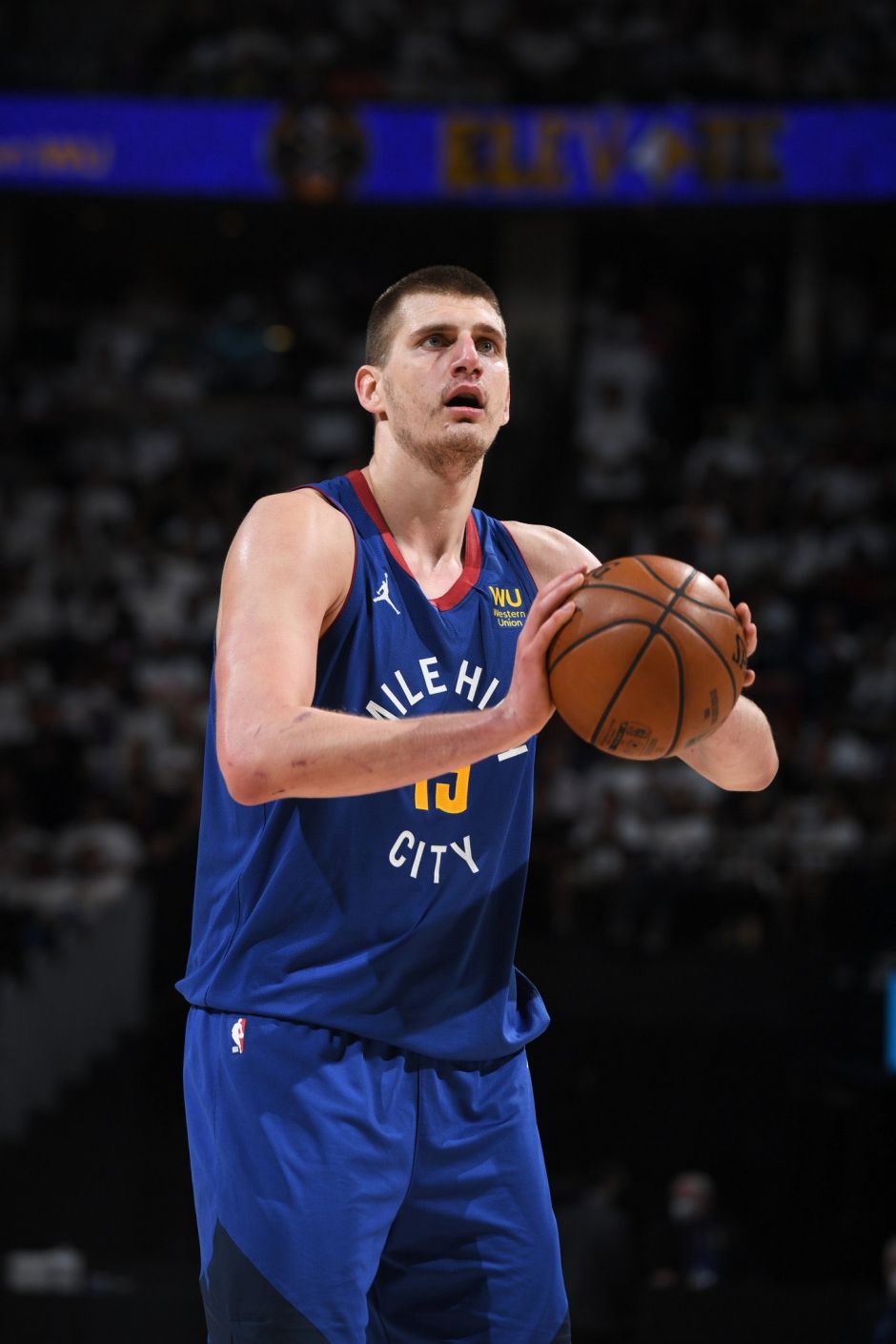 手的防守动 手的防守动